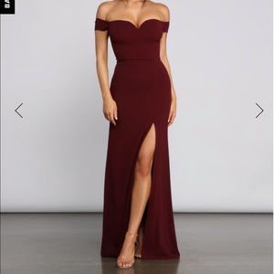 NWT Windsor Myra Formal High Slit Dress
